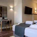 Studio Near Park And River In Beautiful Munich
